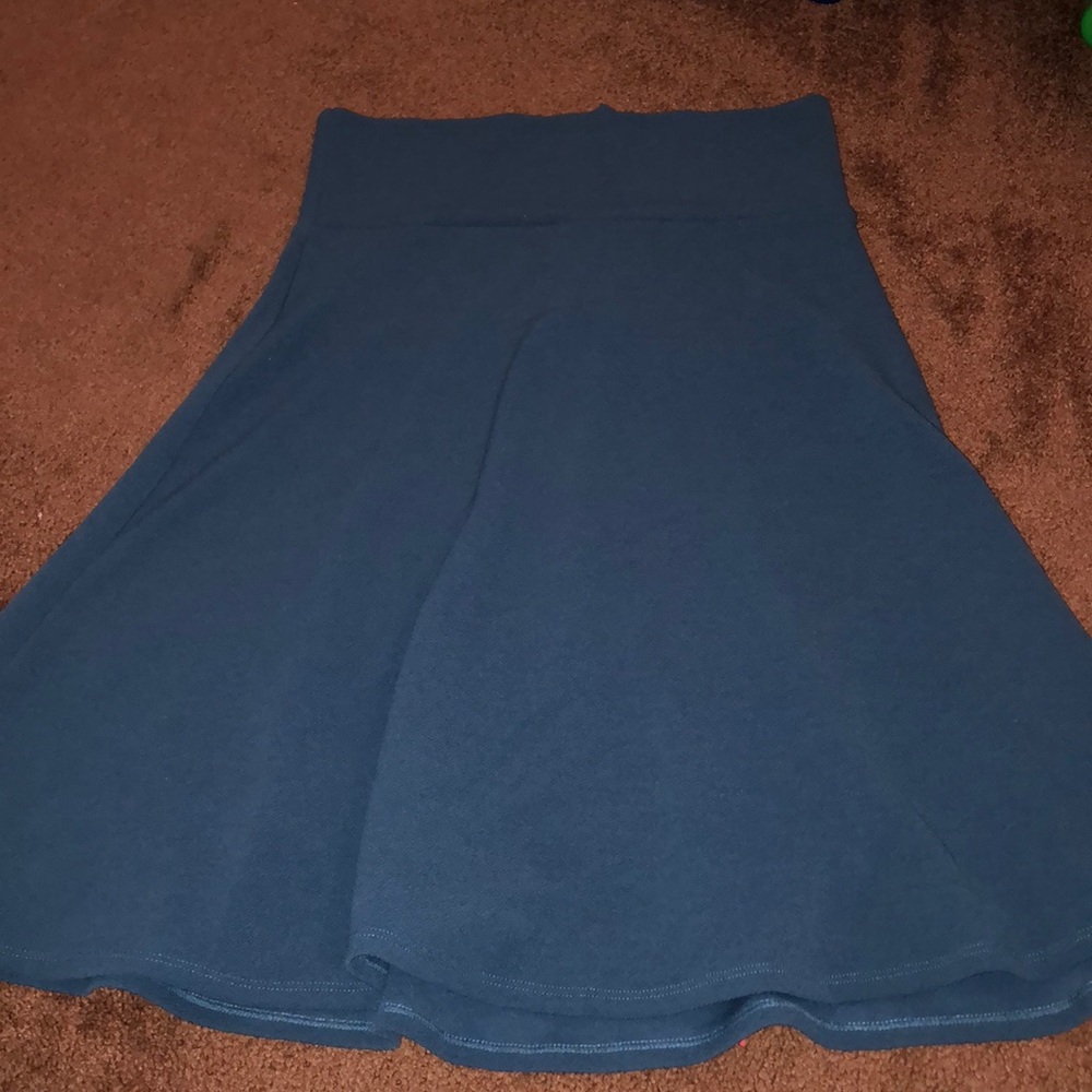 Super flowey high waist band Lula roe skirt